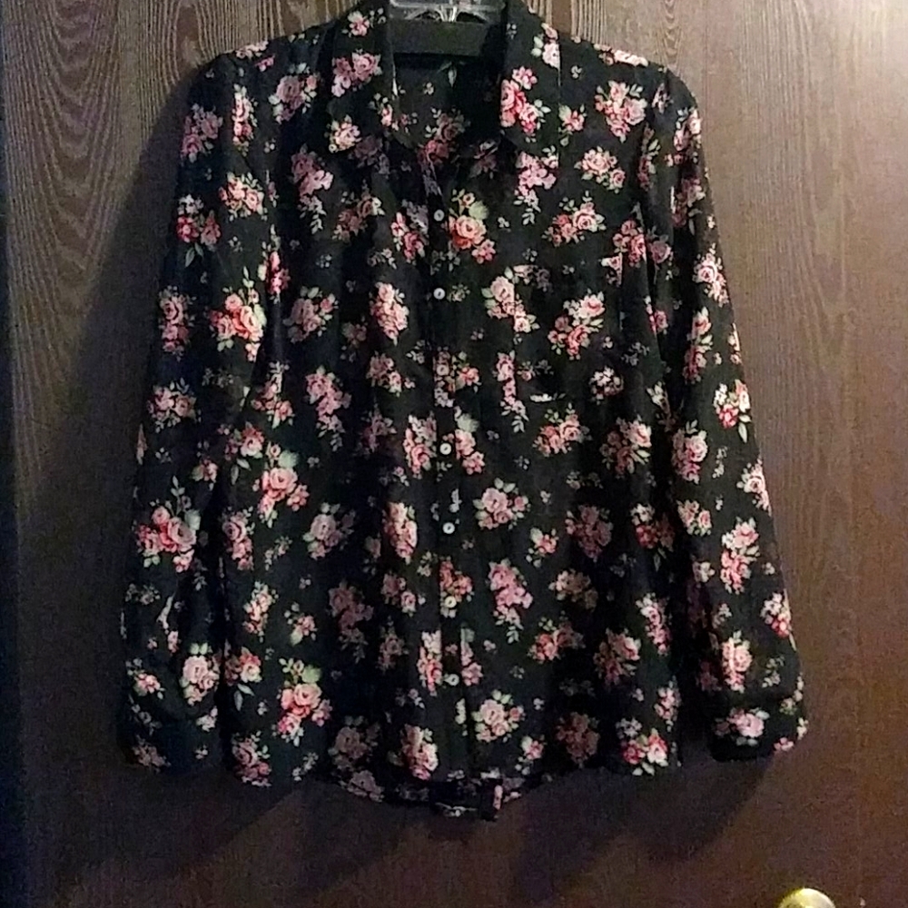 Black, transpare, blouse with LG red rose pattern.